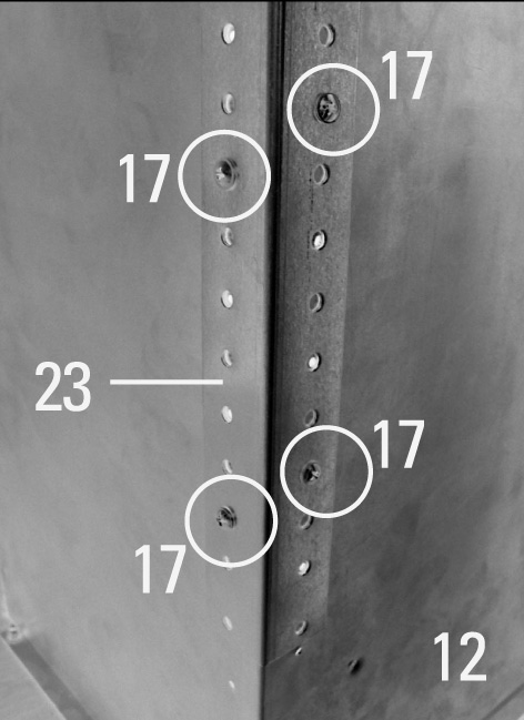 Davlumbazların Montajı : Davlumbaz gövdesi (4) ile motor bloğunu (12), 4 adet M5 x 20 mm. vida ile birbirine bağlayınız.