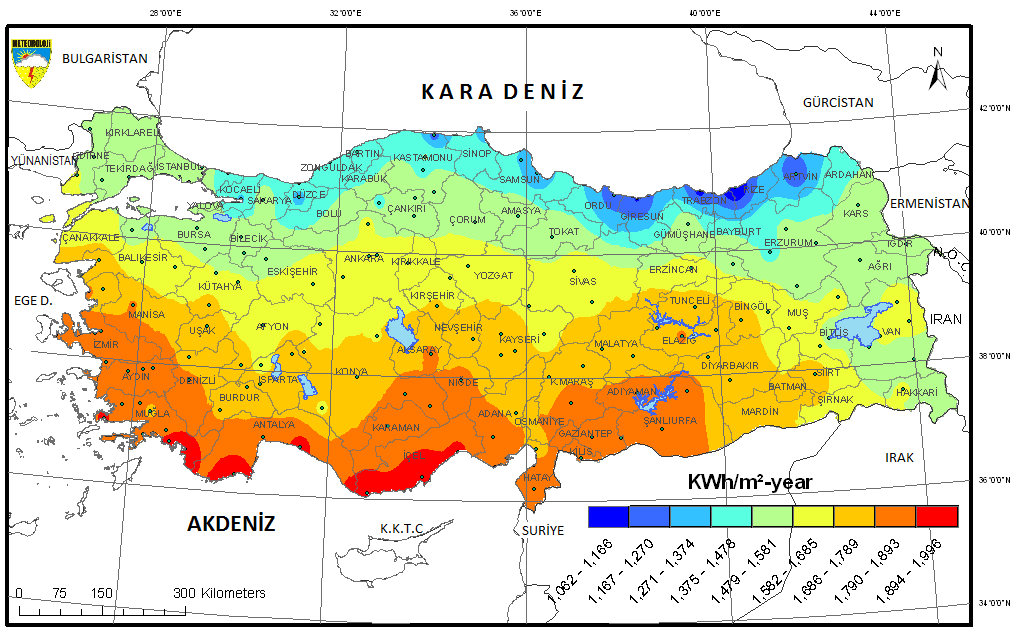 II. Meteorolojik Uzaktan Algılama Sempozyumu, 3-5 Kasım 2015, Antalya Şekil 4: 2006 Yılı CM-SAF yüzeye gelen güneş radyasyon (SIS) verileri dağılımı CM-SAF SIS verisinin enterpolasyonu, ArcGIS 9.