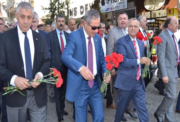 STSO Yönetim Kurulu Başkanı İbrahim Yüksel ziyaretten duyduğu memnuniyeti dile getirerek, Salihli ye önümüzdeki dönem kazandırılması gereken 7 ana başlık altında hazırladıkları raporu Manisa