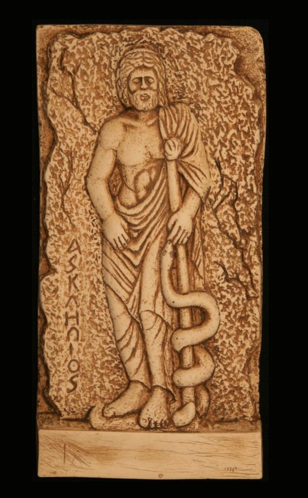 ASCLEPİUS Boyutlar : 9 x 18 cm Fiyatı : 25 TL Yer : Ulusal Arkeoloji Müzesi, Atina Yunanistan Açıklama : Hekimlerin atası MÖ 380 ASCLEPIUS Dimensions : 9 x 18 cm Price : 25 TL Location : National