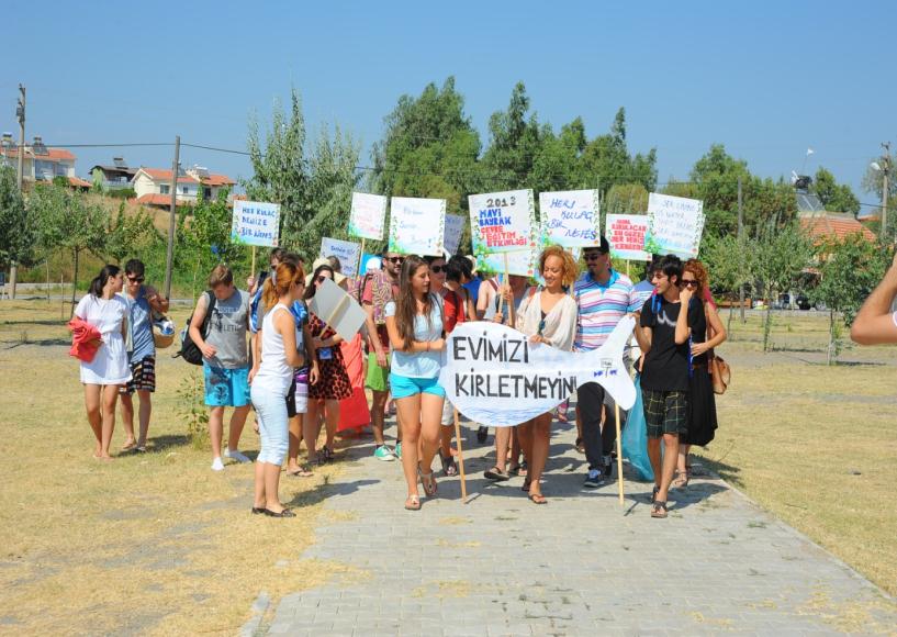 ÇEVRE YÜRÜYÜŞÜ Hedef Grup: Yöre halkı Süre: 1 saat Etkinliği Yapan: Seferihisar Belediyesi Etkinlik: Seferihisar Belediyesi ve bölgedeki okulların desteğiyle gerçekleştirilen projede çevre