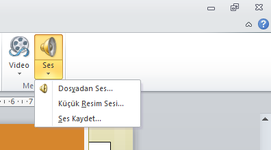 Şekil 4-1: Geçişler Sekmesi Bu Slayda Geçiş menüsünden herhangi bir geçiş efektini seçtikten sonra o efekt ile ilgili uygulayabileceğiniz değişiklikleri görebilmek için Efekt Seçenkeleri menüsüne