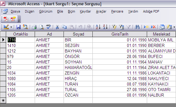 SELECT * FROM Zkimlik1 ORDER BY Ad,Soyad Şekil 10.10 Şekil 10.8 ile şekil 10.9 u karşılaştırarak elde edilin çıktılar arasındaki farkı gözleyiniz. 4.