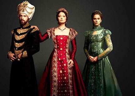 Muhteşem Yüzyıl Kösem 18 Kasım da Yayında Tims Productions'un yapımcılığını üstlendiği, başrollerinde Nurgül Yeşilçay, Farah