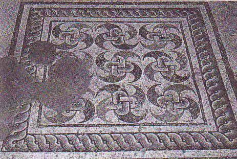 Resim 34: A6 Taban Mozaiği A7 odasının tabanında kare
