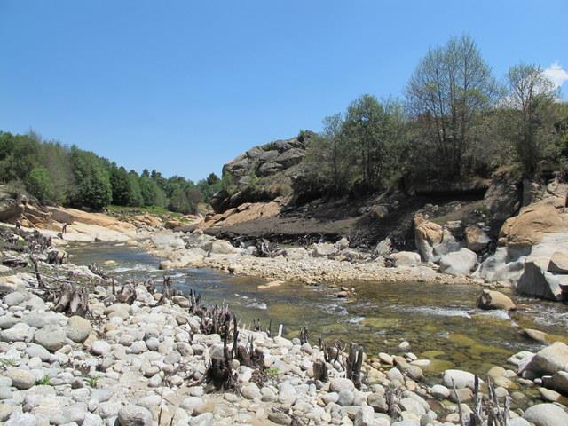 İspanya Aravalle Barajı Örneği İspanya da nehir projelerinin restorasyonunda otorite olan Duero Basin Authority, 111 bent ve küçük