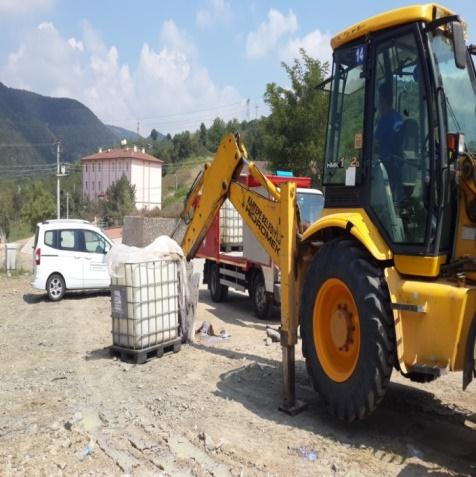 Çevre Kontrol Faaliyetleri İlçemize kaçak dökümü yapılan atıkların kaldırılması, Kocaeli Büyükşehir Belediyesi ile koordineli olarak gerçekleştirilmektedir.