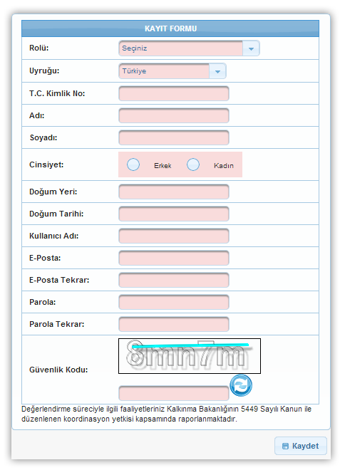 Kayıt Formu Ekranı Kayıt Formu Ekranı nda yer alan alanlar aşağıdaki gibidir; Rolü alanında, Sistem e kayıt olacak BD nin Rol Açılır Listesi nde yer alan rollerden Bağımsız