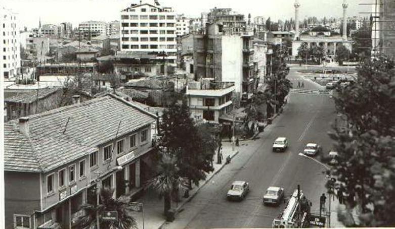 Fotoğraf5-Tarihi Denizli - (www-türkiye resimleri.com web sitesinden alınmıştır) Denizli'de Türkler ilk kez 1070 yılında görülmüşlerdir.