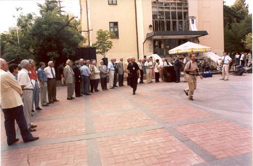 Göreli Mekan TOPLUMSAL MEKAN toplumsal ilişkilerin, etkileşimlerin gerçekleştiği yerdir.