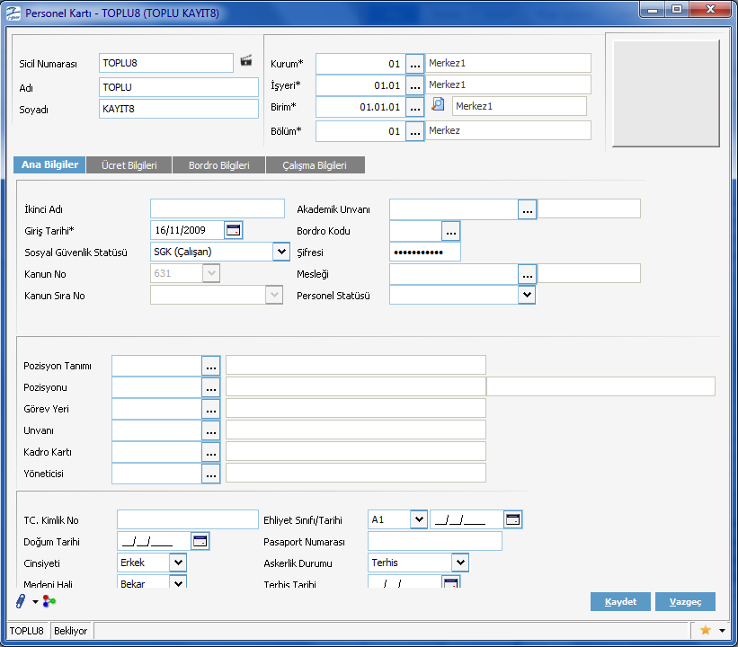 Personel Kartı Ana Bilgiler Personel kartı Ana Bilgiler sayfasındaki alanlardan şu bilgiler kaydedilir: İkinci Adı Giriş Tarihi Sosyal Güvenlik Statüsü Kanun No Personelin (varsa) ikinci adıdır.