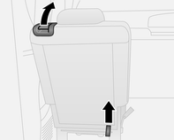 36 Koltuklar, Güvenlik Sistemleri Isıtma Arka koltuklar Kontak açık konumdayken ß tuşuna basarak koltuk ısıtıcısını ilgili ön koltuk için etkin hale getirin.