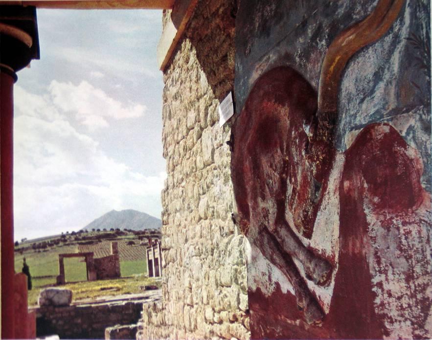 Minos Duvar Resim Sanatı Saraylardaki mekanlar artık yalnızca renkli sıva ile değil, motifli ve figürlü duvar