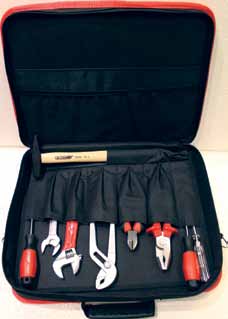 1050 M OTO DOKTOR ALET SETİ Araba tamiratı, ayrıca profesyonel kullanım için. AUTO DOCTOR TOOL SET For repairing cars and professional use.