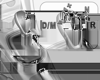 136 Sürüş ve kullanım Şanzıman ekranı Otomatik modda, sürüş programı Sürücü bilgi sisteminde D ile gösterilir. Manuel vites değiştirme modunda, M ve seçili vitesin rakamı gösterilir.
