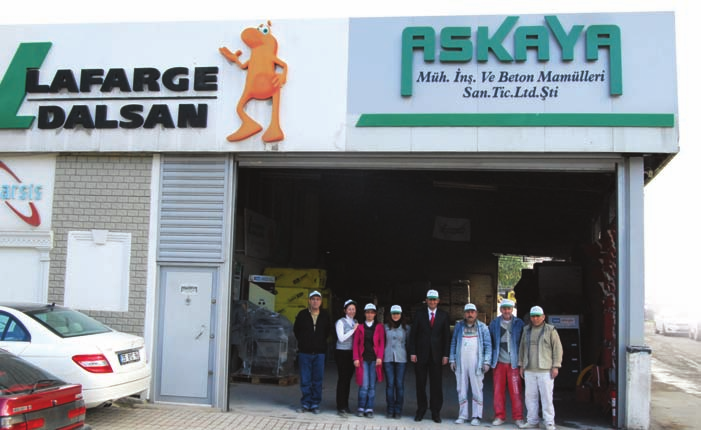 Bayii Söylefli Askaya nflaat Baycan Gökçay: Lafarge Çal flan yd, Lafarge Dalsan Bayisi Oldu Lafarge Dalsan n zmir bayisi Askaya nflaat n Genel Müdürü ve ayn zamanda firman n sahibi Baycan Gökçay genç