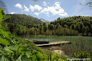 Abant Gölü Kurşunlu şelalesi