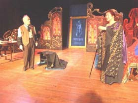 106 (Resim 144 La Bayadere 2007) 2007 yılında Tiyatro ayna nın sahnelediği Yaşam Bir Oyun adlı oyuna dekor ve kostüm tasarımı yapmıştır.