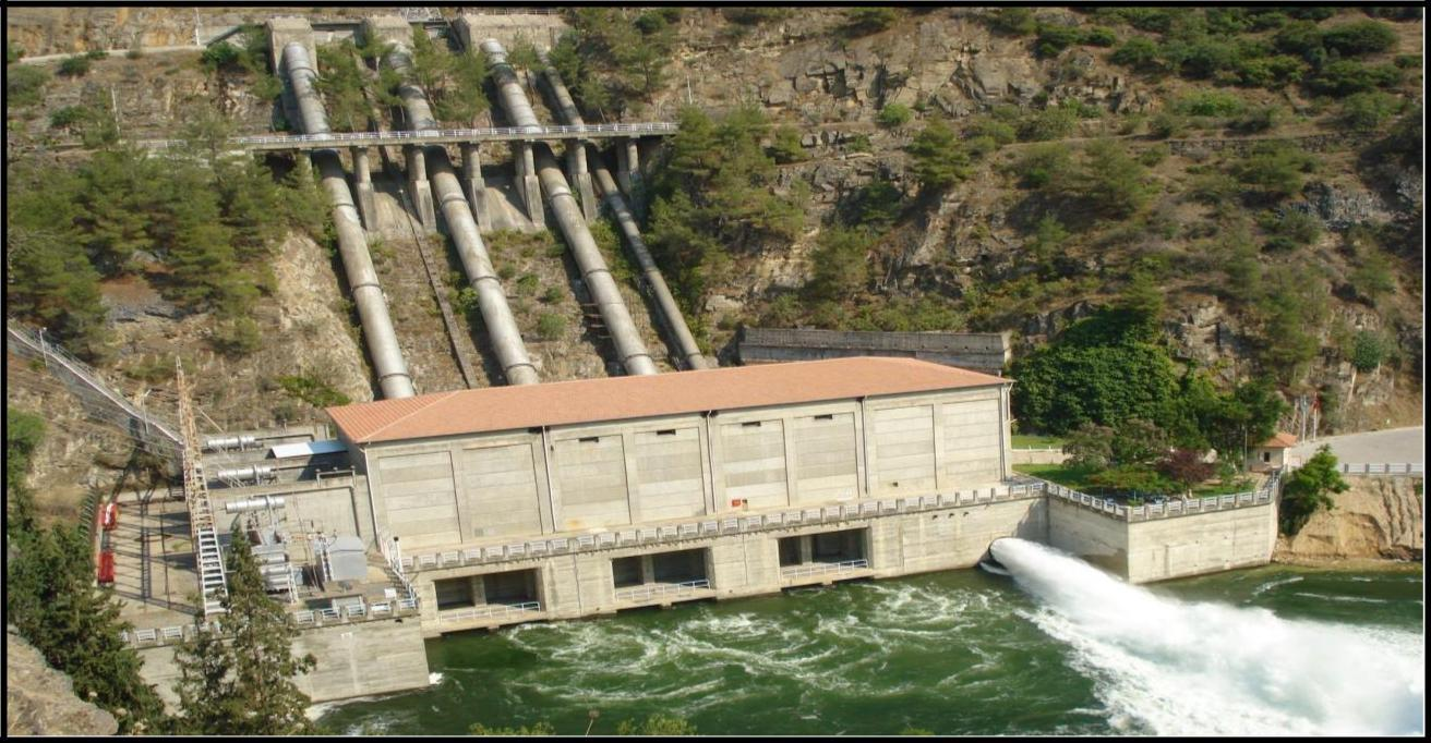 1101 Şekil 2. Barajın genel görünümü Demirköprü barajı ve Hidro elektrik santrali işletmeye açıldığı günden itibaren 2015 yılı Nisan ayı sonu itibari ile 7.