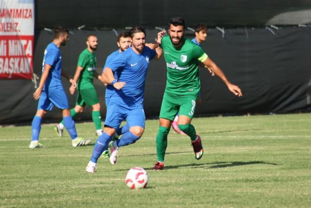 SU TOPUNDA BAŞARI Samsun da düzenlenen Minik Erkekler Türkiye Su Topu Şampiyonası nda temsilcimiz Bodrum Yarımada Su Sporları Kulübü Türkiye ikincisi olurken, şampiyon ise temsilcimizi mağlup eden