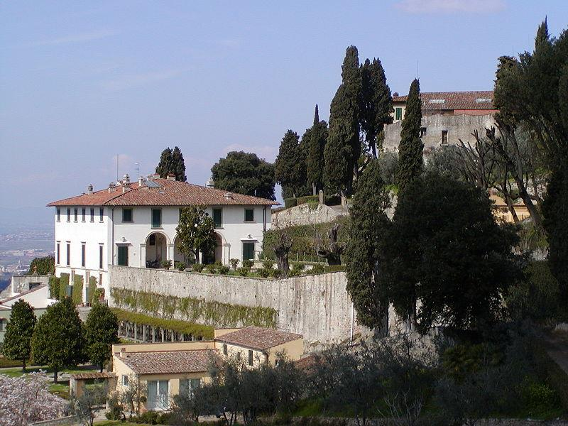 Villa Medici (15.