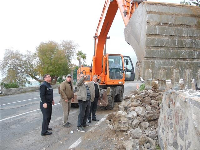 Bodrum Belediyesi, Hörü Kız mezarını düzenledi Bodrum Belediyesi ekipleri, Hayıtlı Türküsünün başkahramanlarından olan Hörü Kız ın mezarını düzenledi.