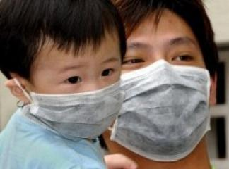 Akut Solunum Yetmezliği Sendromu (SARS) HuCoV-SARS: Bahar 2003, Çin 2-10 gün inkubasyon süresi, Klinik : Öksürük, dispne, ateş, üşüme/titreme, myalji, diyare %20 sinde solunum desteği Mortalite %11