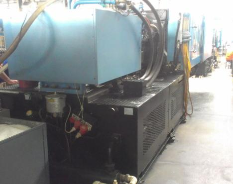 Diğer bir enerji tasarrufu örneği: 300 tonluk enjeksiyon makinesi HAITIAN HTF-300X, Fitting Fabrikası Uygulama öncesi ortalama güç: Asenkronmotor Aktif kw : 20,0 Enerji maliyeti : 10.