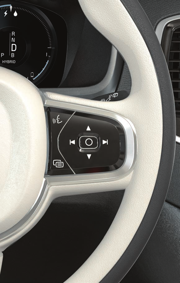 SES TANIMAYI KULLANMA Medya oynatıcı, Volvo'nun navigasyon sistemi, klima kontrol sistemi ve Bluetooth-bağlantılı bir telefon ile sesli kontrolün bazı işlevlerinin kullanılması mümkündür.
