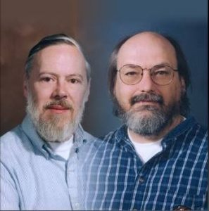 Günümüzün en ünlü işlemci üreticisi olan Intel Temmuz ayının 1968 yılında Robert Noyce, Gordon Moore ve Andy Grove tarafından Amerika da kuruldu.