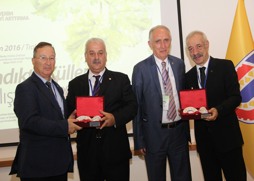 Fındık Tanıtım Grubu Başkanı Edip Sevinç de, ihracatçılar olarak üretimle ilgili her türlü projeye destek verdiklerini hatırlatarak şöyle konuştu: Fındık Araştırma Enstitüsü ile doku kültürü