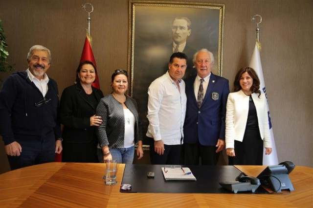 Başan, Bodrum Belediye Başkanı Mehmet Kocadon u makamında ziyaret etti.