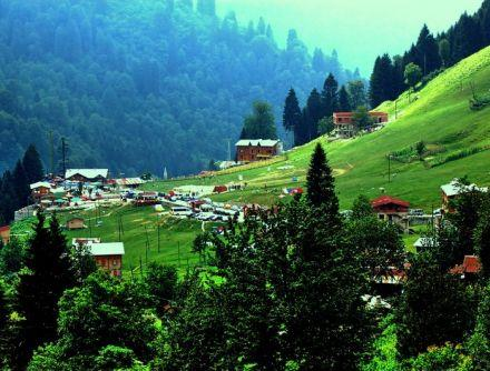 Bu tanım içinde doğanın kendi süreci içinde oluşan yeryüzü