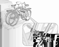 Eşya saklama ve bagaj bölümleri 69 İkinci bisikleti taşıyıcıya bağlamak için uzun montaj braketini kullanın.