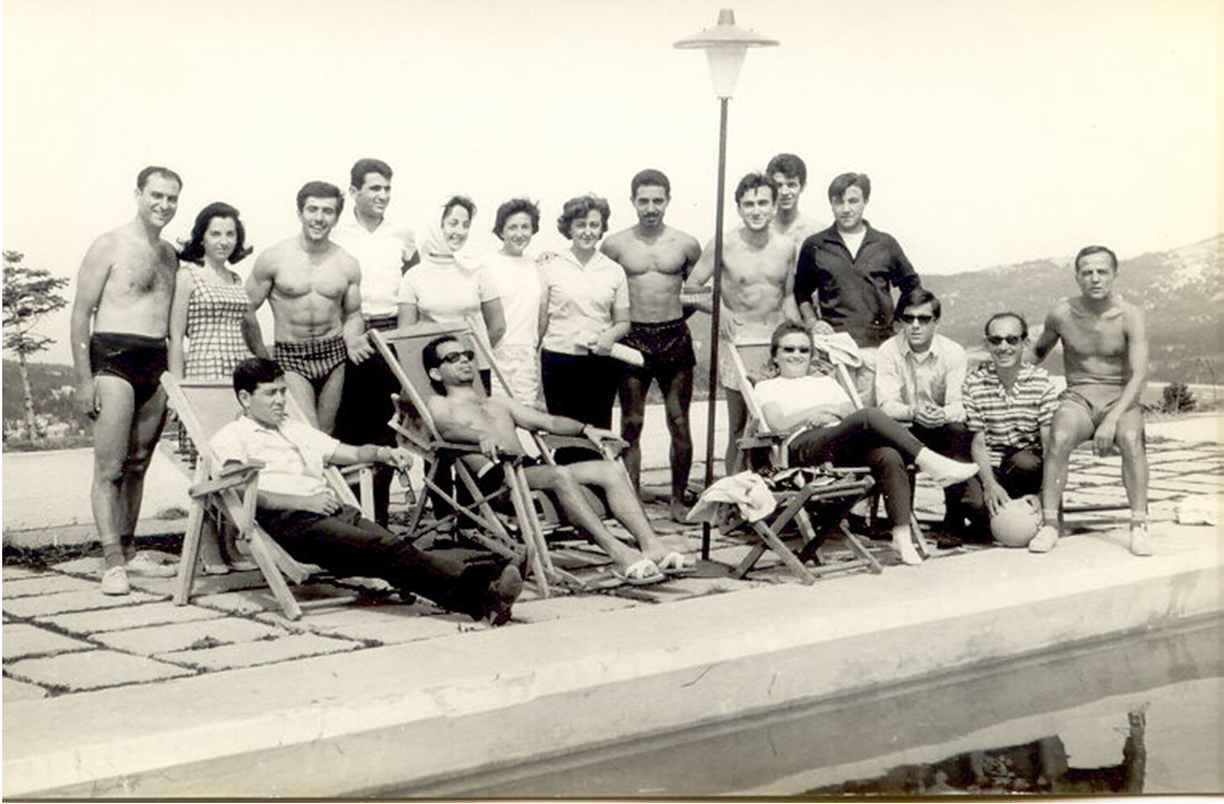 İstanbul Üniversitesi, İstanbul Tıp Fakültesi, Fizyoloji Anabilim Dalı Başkanlığı 1974-1978 İstanbul Tıp Fakültesi Dekan Yardımcısı 1975-1976 Gençlik ve Spor Akademileri Kurucu Üyesi 1980-1981 Uludağ