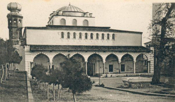 Selanik Ayasofya Camisi -Selanik Ayasofya sını alarak burada dini ayin icrasına muvaffak olduk. İnşallah yakında İstanbul Ayasofya sını da alır ve ikinci ayini de orada yaparız!