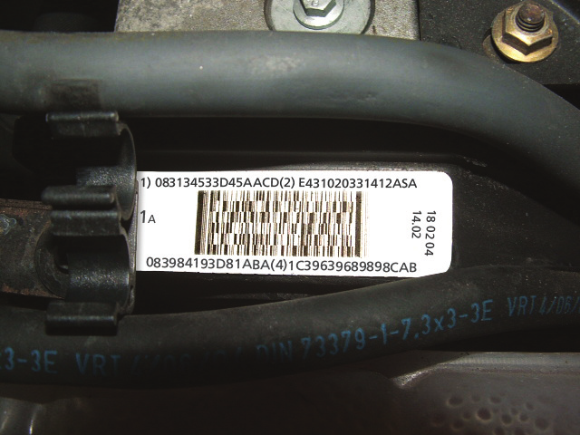 OM1353 Enjektör etiketi - 16 haneli sayılar bulundurur NOT : Etiketteki enjektörler fiziksel