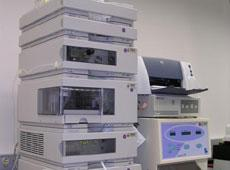 Yüksek Performanslı Sıvı Kromatografisi (HPLC) HPLC UPLC HPLC, GS ile