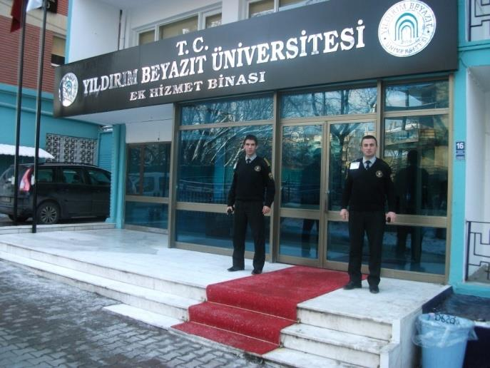 Gerek Devlet Üniversiteleri ve gerekse Özel Vakıf Üniversitelerinde güvenlik, sağlıklı bir eğitimin ön koşuludur.