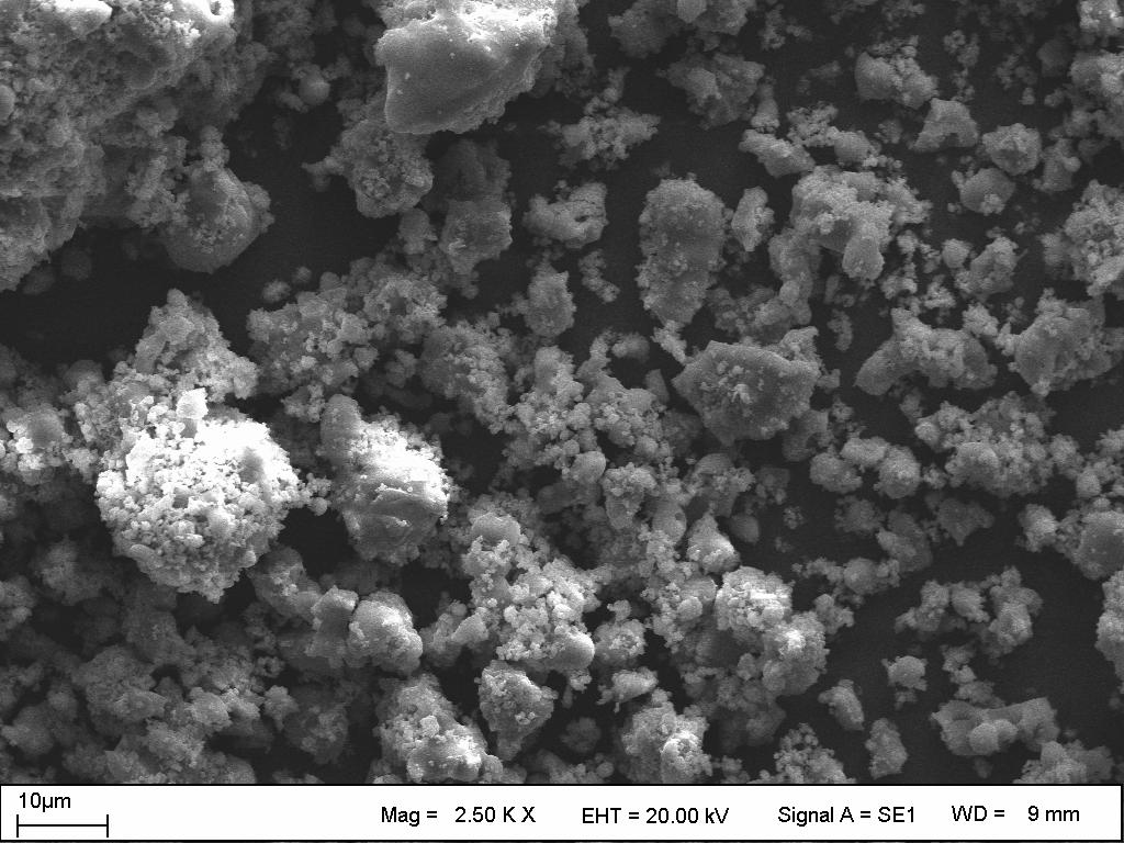 (090) örneklerine ait SEM görüntüleri Şekil 4.