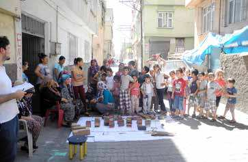 Yerel katılımın sağlanması için sivil örgütler ile paylaşım ortamları yaratılmalıdır.