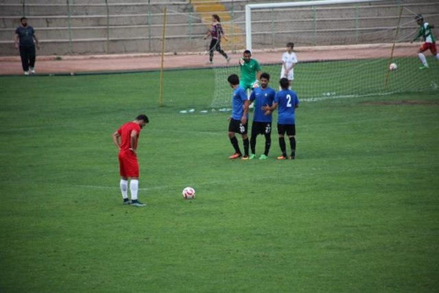ve penaltı atışını gole çeviren Altay 1-0 öne geçti.