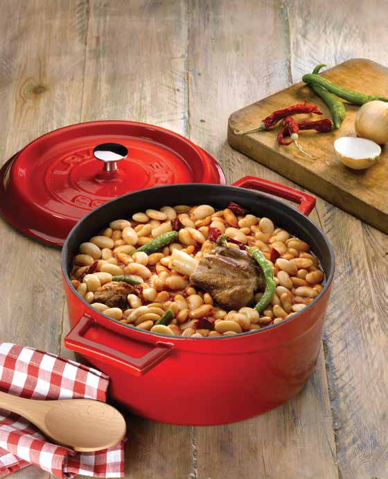 9 MINI ROUND CASEROLES MİNİ TENCERELER MINI CASSEROLES MİNİ TENCERELER Code Size Capacity Portion Weight LV Y TC 10 K2 ø 10 0,35lt 1 1,15 kg LV Y TC 10 K1 w: 11cm l: 15cm h: 7cm 0,35lt 1 0,99 kg FOLK