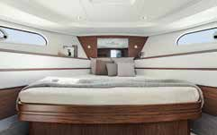 Kaptan kabini ile beraber 4 kamaraya sahip teknede 10-12 kişiyi keyifle ağırlayabilirsiniz. Swift Trawler 30 Tam Boy: 14.99 m (50 feet) Genişlik: 4.