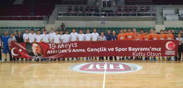 Çeyrek Final TARiH SALON NO SAAT A TAKIMI B TAKIMI SONUÇ 20 Mayıs Yarı Final Final Nilüfer Tofaş S.S. Atatürk S.S. 25 12:00 Anadolu Efes S.K. Türk Telekom S.K. 90-51 26 14:00 Beşiktaş J.K. Banvit B.K. 43-83 27 16:00 Genç Karşıyakalılar S.