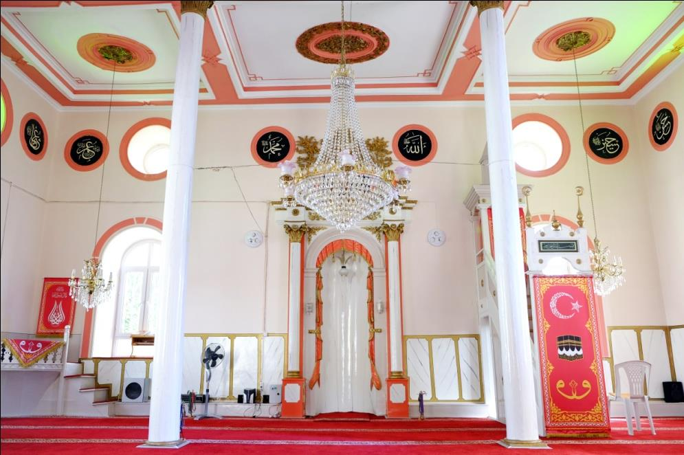 Cengiz GÜRBIYIK Resim 7- Irlamaz Köyü Camii.