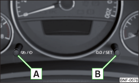 Aşağıdaki sürüş bilgileri iki hafızaya 1 ve 2 kaydedilir. Ortalama yakıt tüketimi. Kat edilen sürüş mesafesi. Ortalama hız. Sürüş süresi. Seçilen hafıza ekranda A» Şek. 25 pozisyonunda gösterilir.
