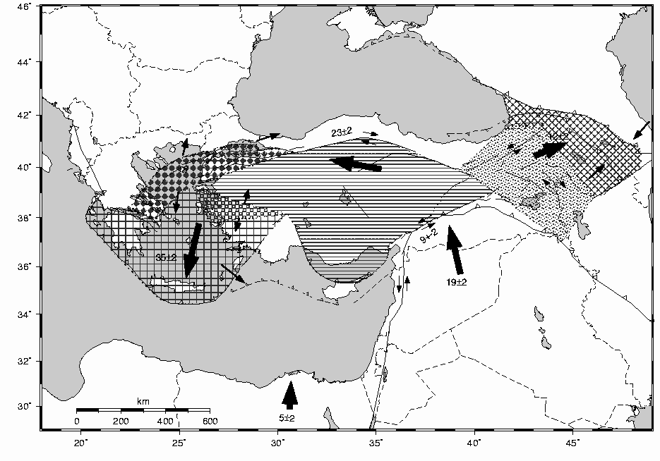 27 AVRASYA PLAKASI ANADOLU BLOĞU AFRİKA PLAKASI ARAP PLAKASI Şekil 2.8. Doğu Akdeniz in aktif tektonik haritası (McClusky et al., 2000 den değiştirilerek alınmıştır).