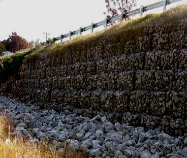 55 ġekil 5.19. Şev düzenlemesi (Maccaferri, Mississippi, 2012) 5.5.3.