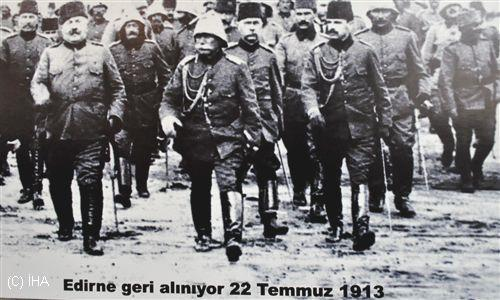 beyaz teslim bayrağı'nın çekildiği tarihi yer olarak